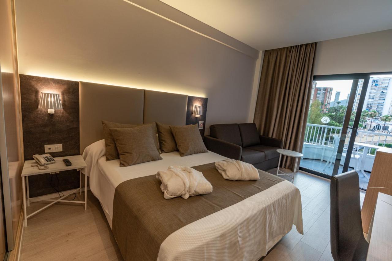Hotel Golden Benidorm Bagian luar foto