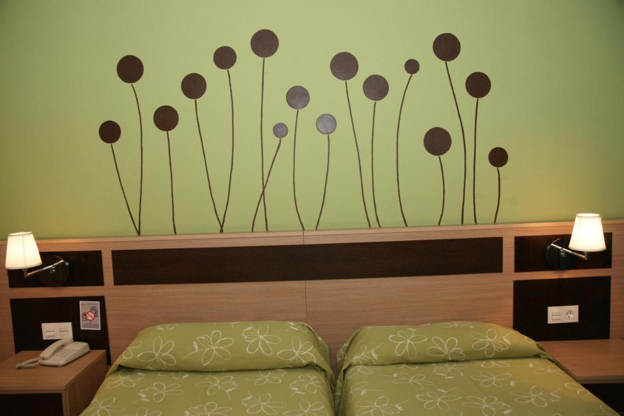 Hotel Golden Benidorm Bagian luar foto