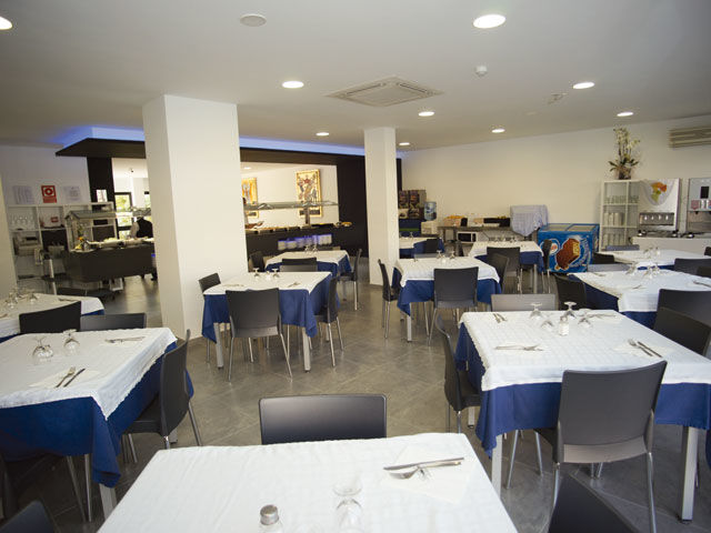 Hotel Golden Benidorm Bagian luar foto
