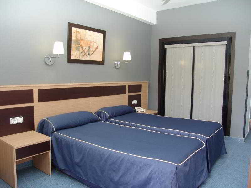 Hotel Golden Benidorm Bagian luar foto